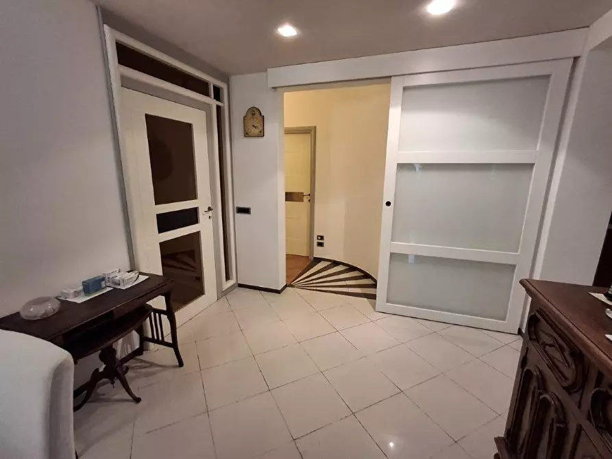 Immagine 16 di Appartamento in vendita  a Empoli