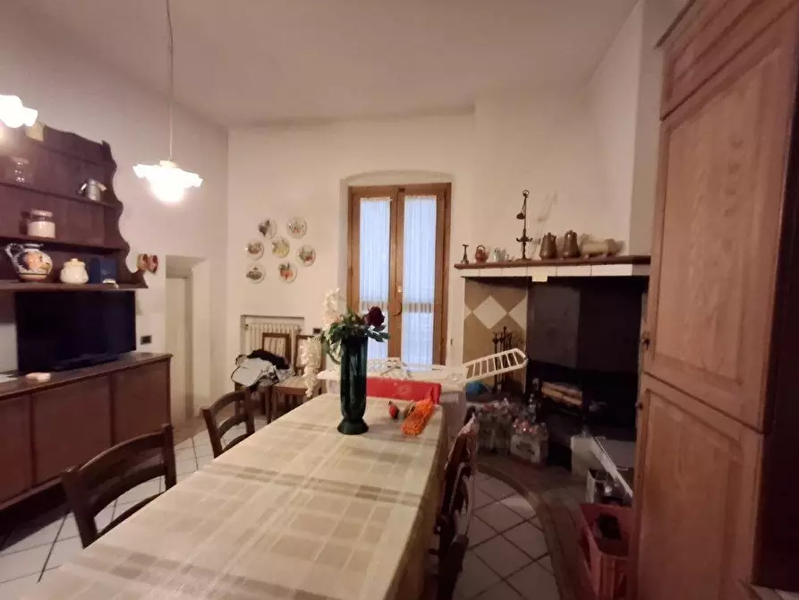 Immagine 40 di Appartamento in vendita  a Empoli