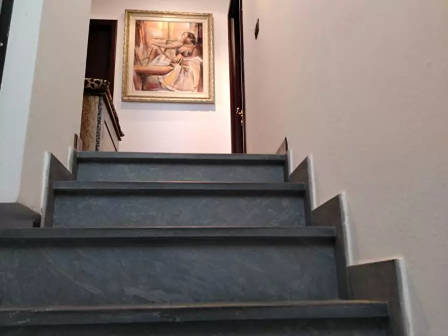 Immagine 7 di Villa in vendita  a San Giuliano Terme