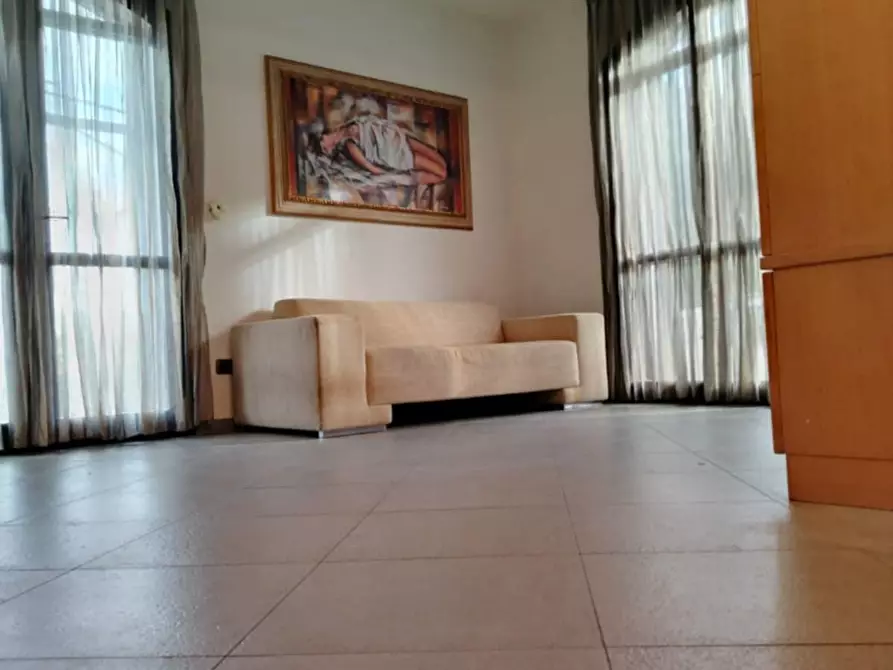 Immagine 5 di Villa in vendita  a San Giuliano Terme