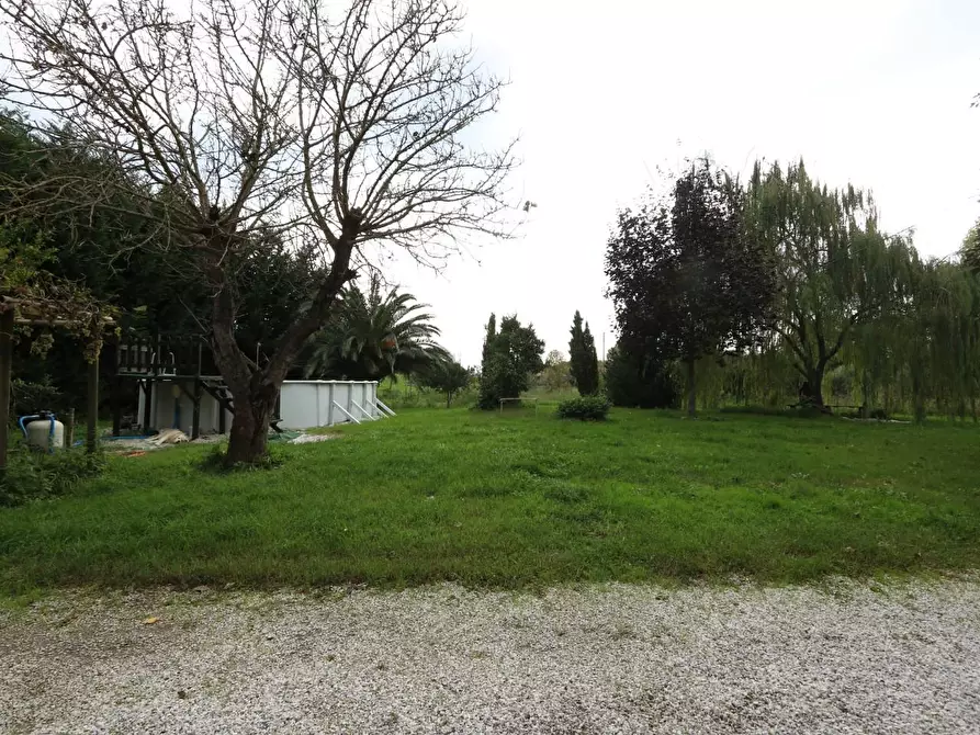 Immagine 48 di Villa in vendita  a San Giuliano Terme