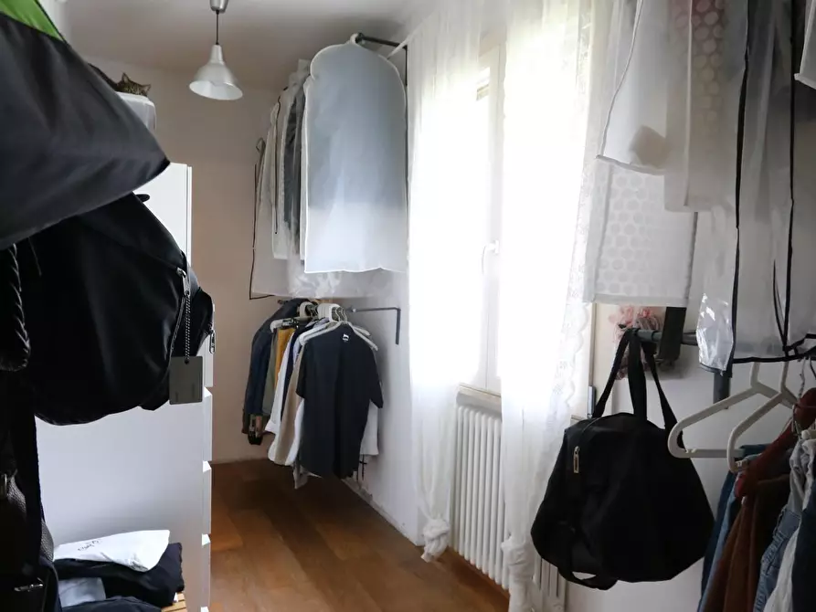 Immagine 22 di Villa in vendita  a San Giuliano Terme