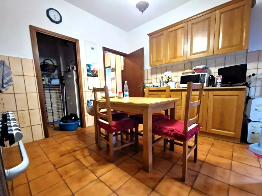 Immagine 3 di Appartamento in vendita  a Casole D'elsa