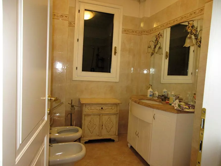 Immagine 7 di Appartamento in vendita  a Empoli