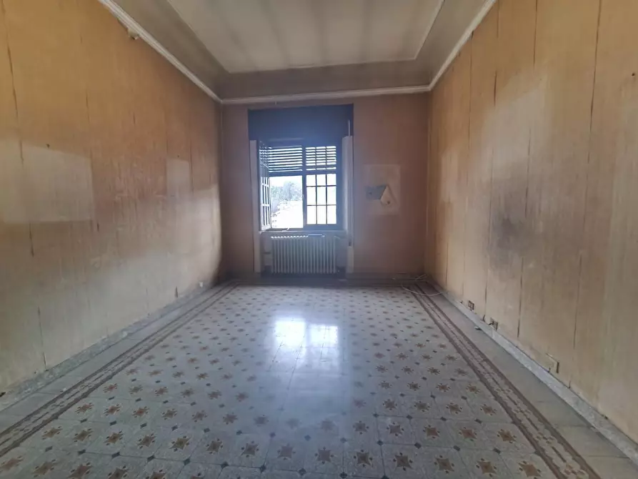 Immagine 6 di Appartamento in vendita  a Carrara