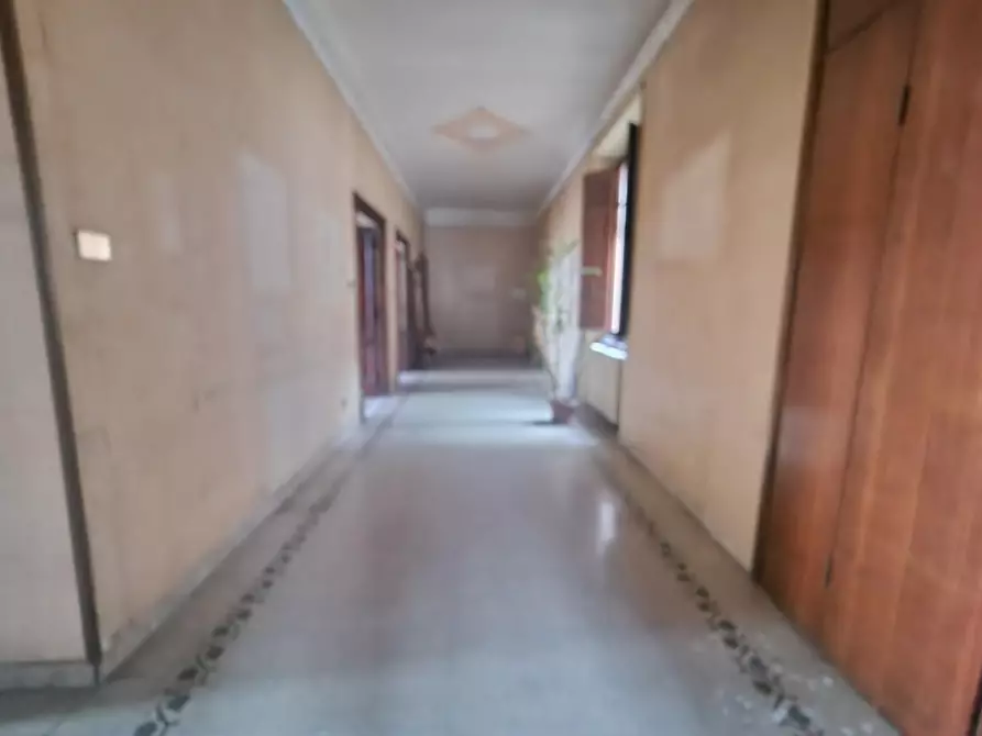 Immagine 10 di Appartamento in vendita  a Carrara