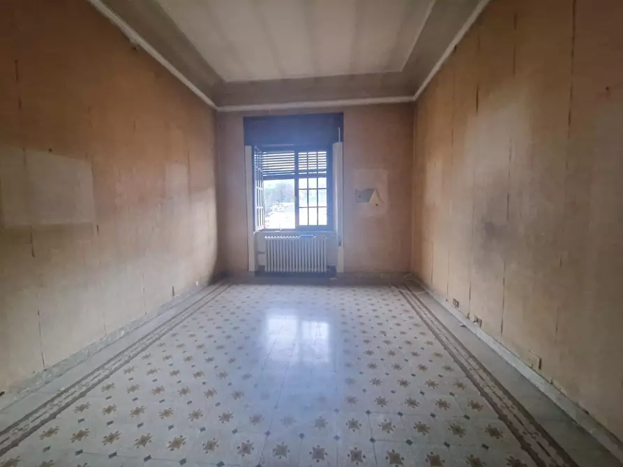 Immagine 7 di Appartamento in vendita  a Carrara