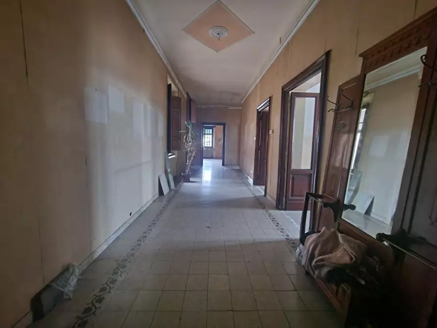 Immagine 11 di Appartamento in vendita  a Carrara