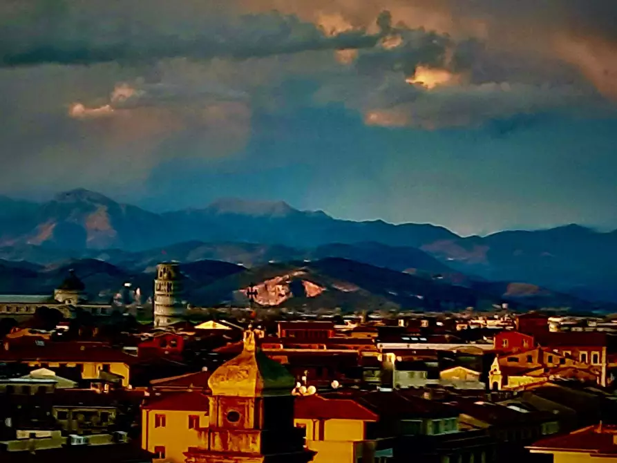 Immagine 22 di Mansarda in vendita  a Pisa