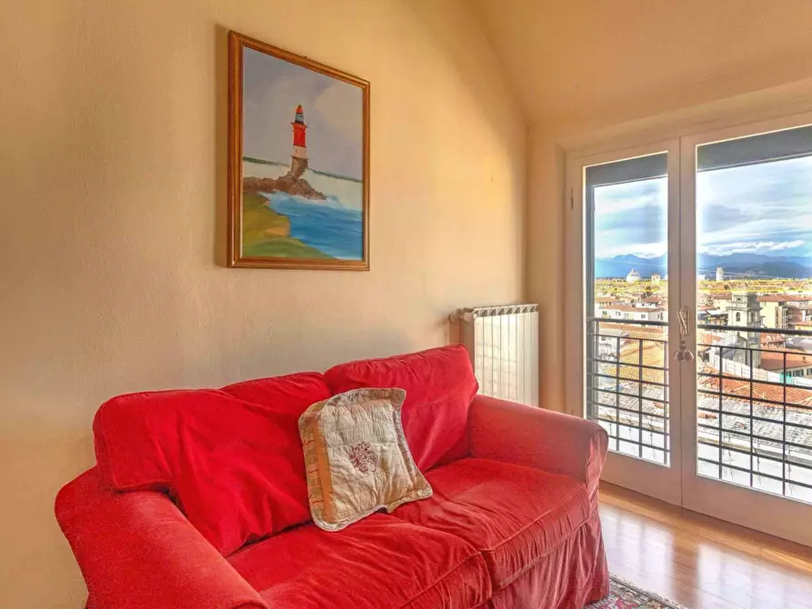 Immagine 5 di Mansarda in vendita  a Pisa