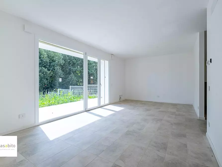 Immagine 4 di Appartamento in vendita  a Ponte San Pietro