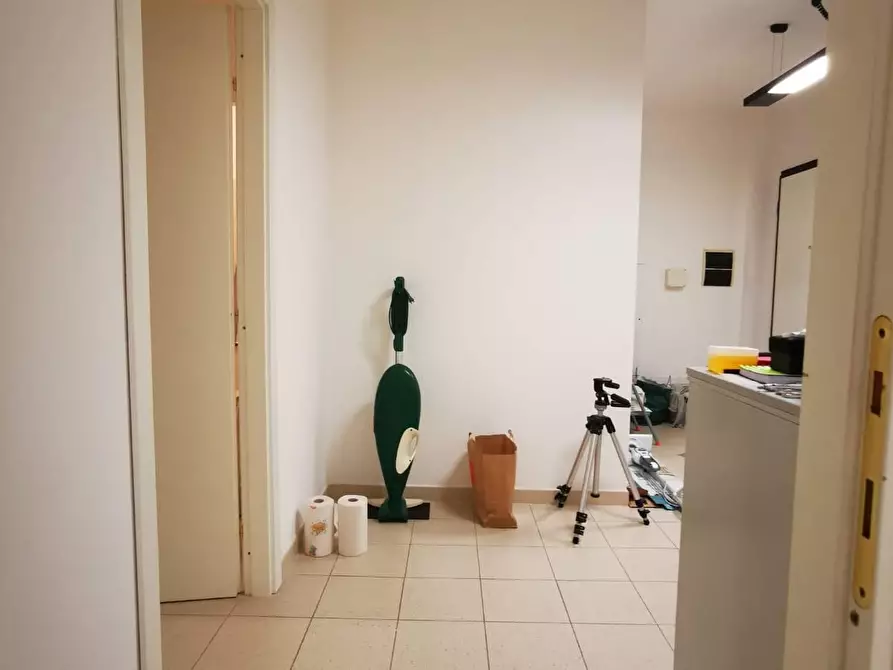 Immagine 20 di Ufficio in vendita  a Livorno