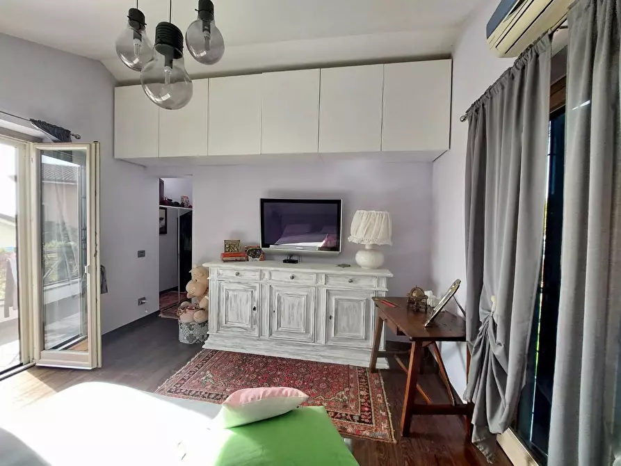 Immagine 28 di Villa in vendita  a Massarosa