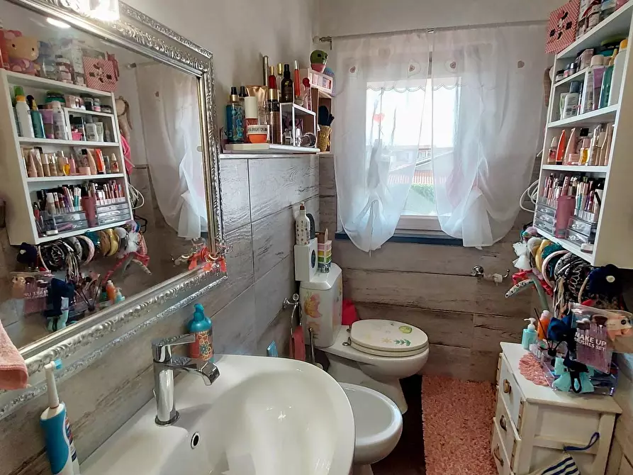 Immagine 20 di Villa in vendita  a Massarosa