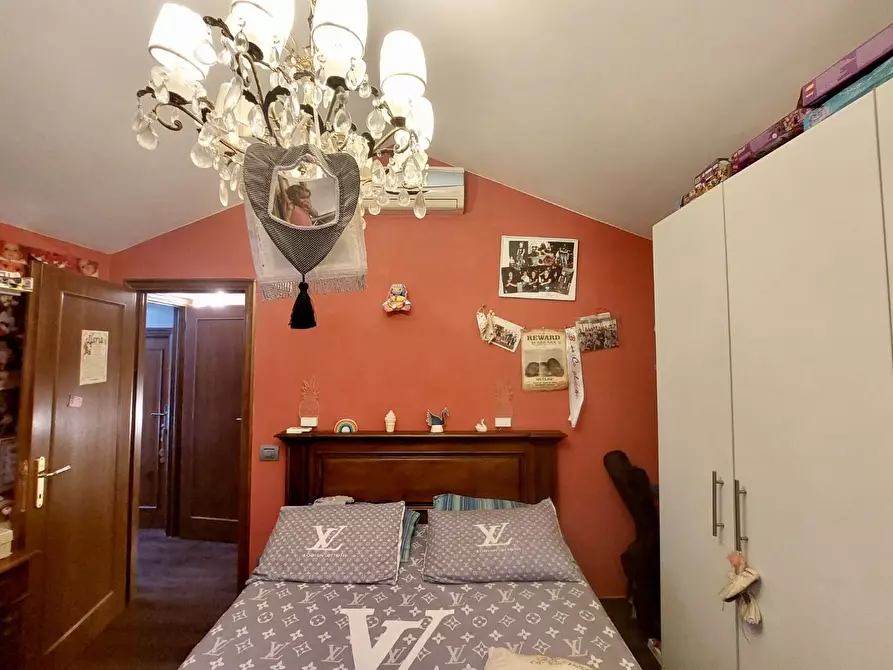 Immagine 24 di Villa in vendita  a Massarosa