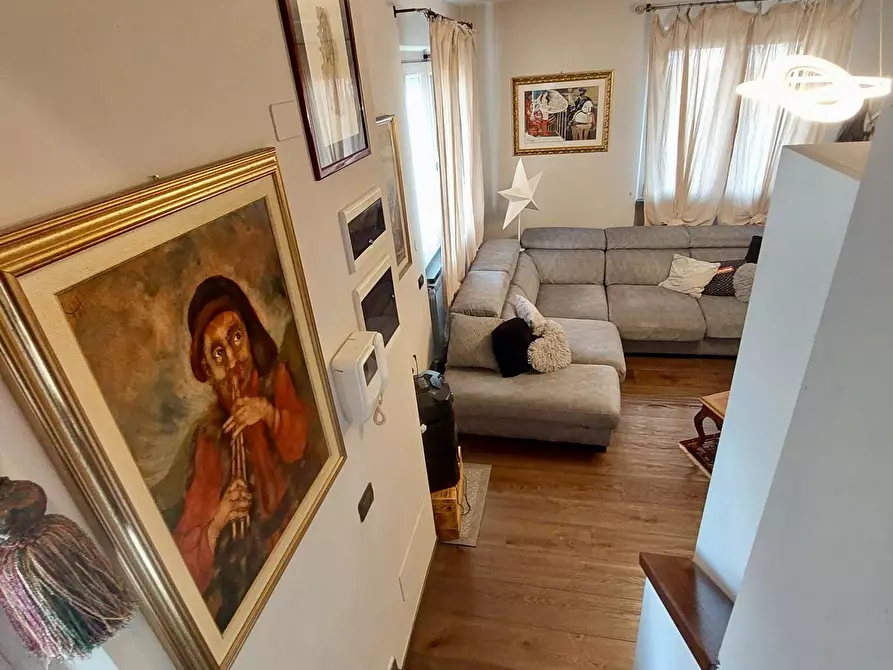 Immagine 19 di Villa in vendita  a Massarosa