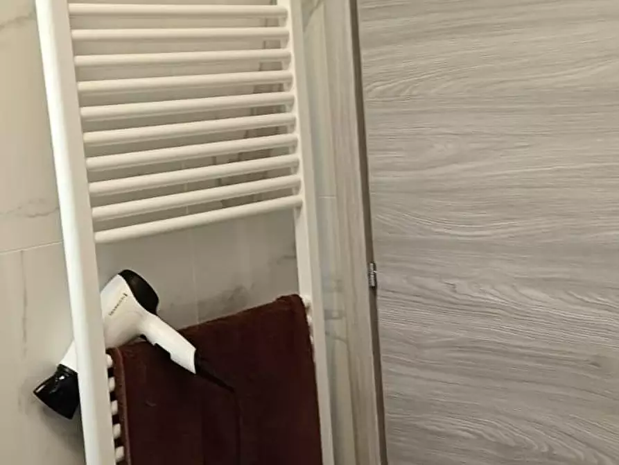 Immagine 12 di Casa bifamiliare in vendita  a Cascina