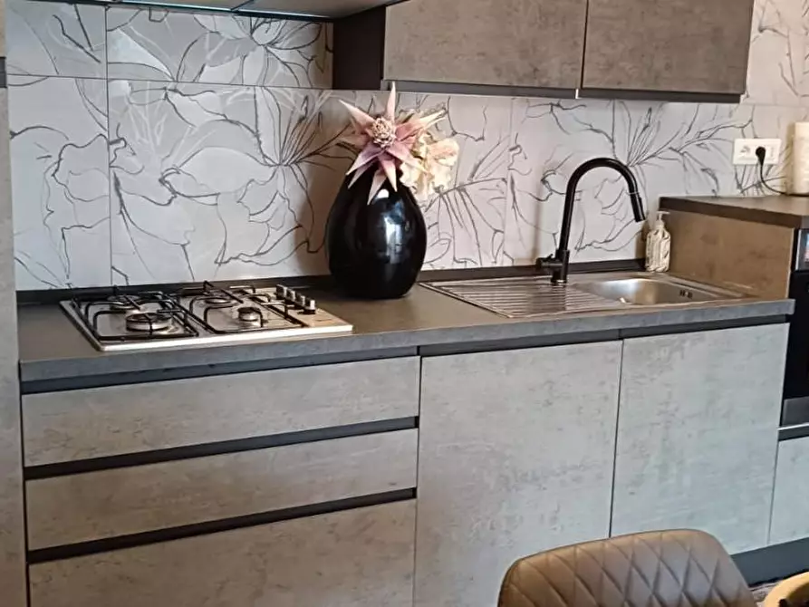 Immagine 6 di Casa bifamiliare in vendita  a Cascina