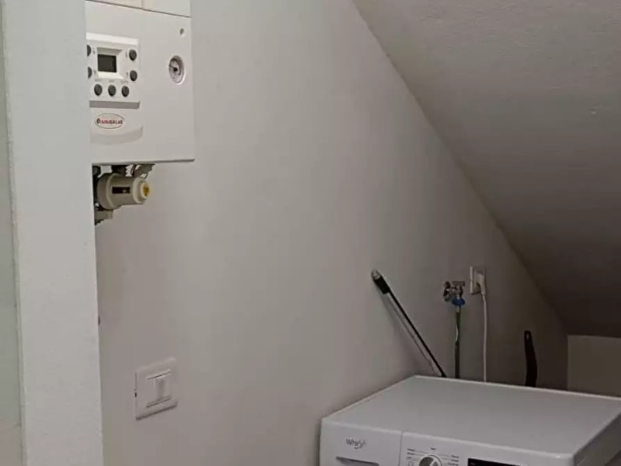 Immagine 19 di Casa bifamiliare in vendita  a Cascina