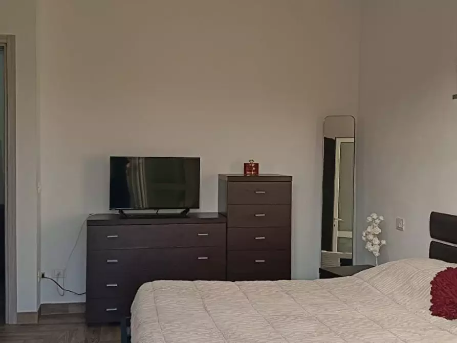 Immagine 9 di Casa bifamiliare in vendita  a Cascina