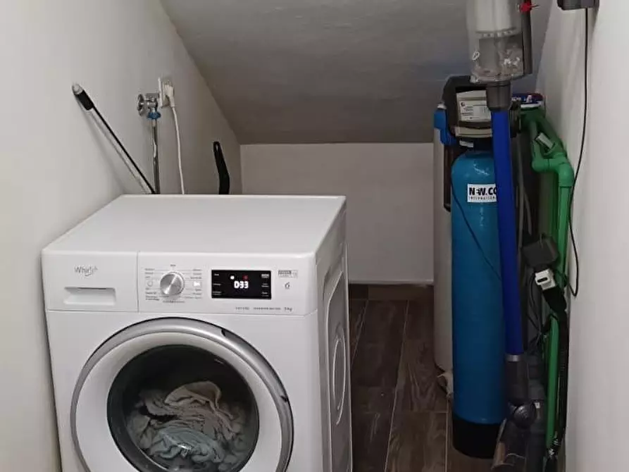 Immagine 18 di Casa bifamiliare in vendita  a Cascina