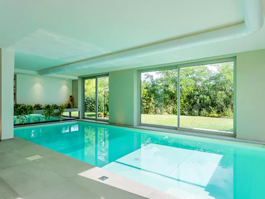 Immagine 20 di Villa in vendita  a Santa Maria A Monte