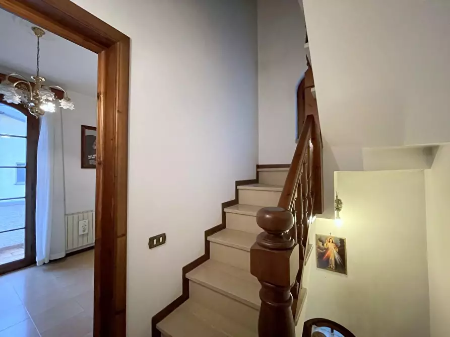 Immagine 28 di Casa indipendente in vendita  a Viareggio