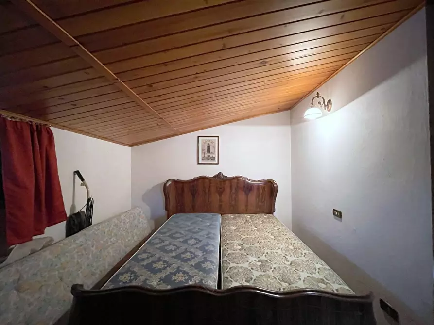 Immagine 36 di Casa indipendente in vendita  a Viareggio