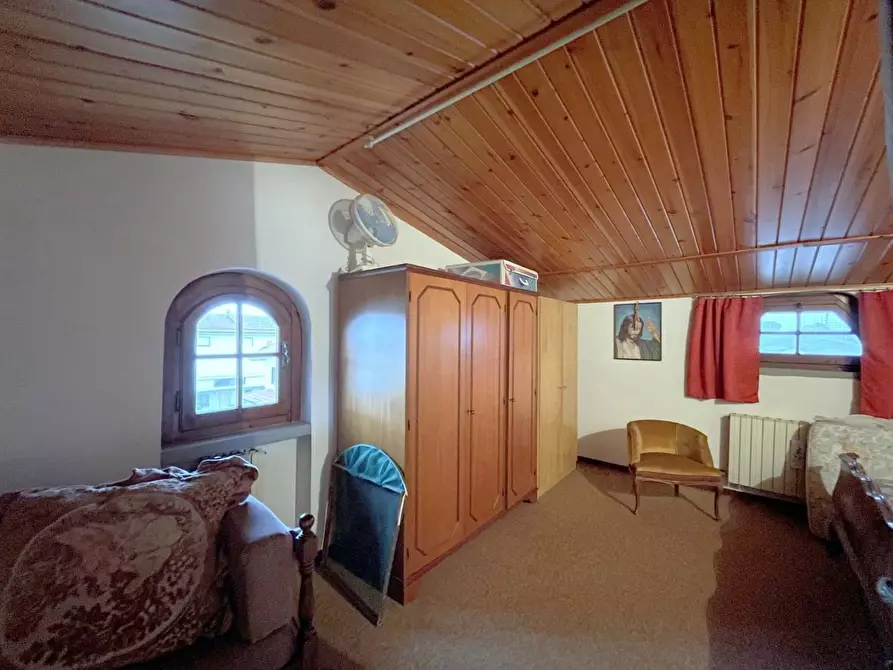 Immagine 34 di Casa indipendente in vendita  a Viareggio