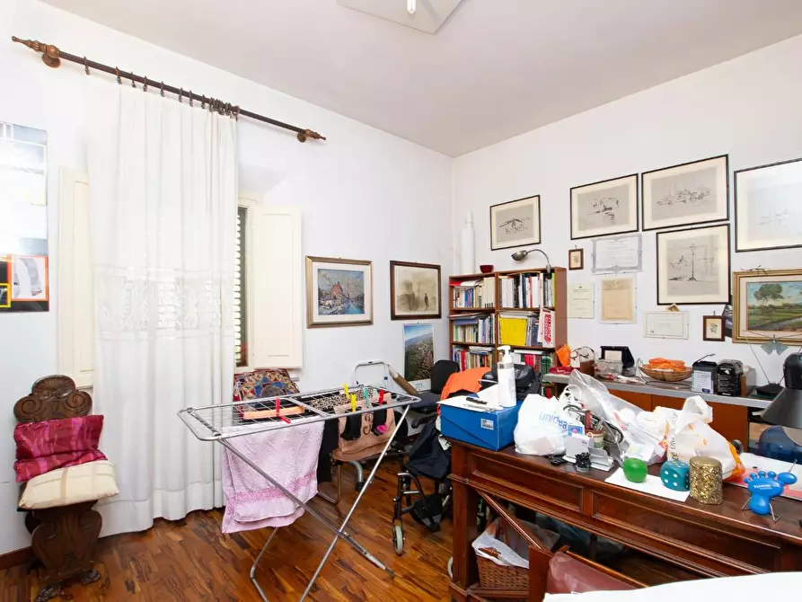 Immagine 22 di Appartamento in vendita  a Pontedera