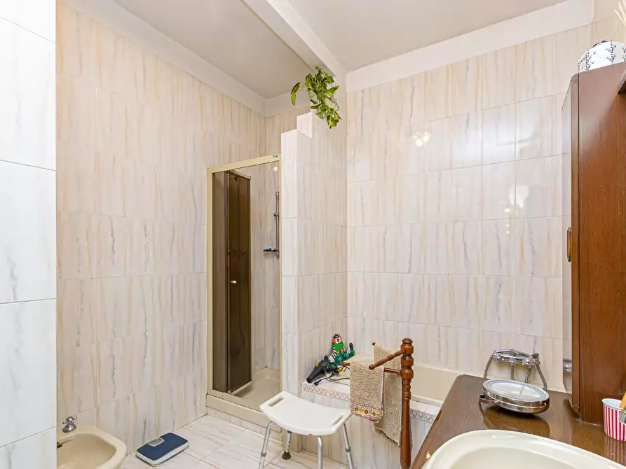 Immagine 12 di Appartamento in vendita  a Pontedera