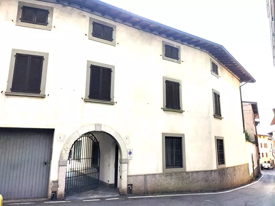 Immagine 40 di Villa in vendita  a Gandino