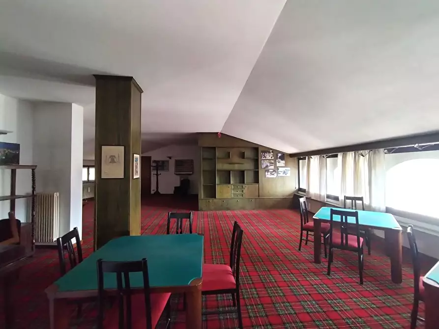 Immagine 31 di Villa in vendita  a Gandino