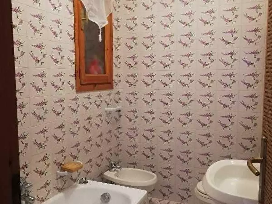 Immagine 8 di Appartamento in vendita  a Viareggio