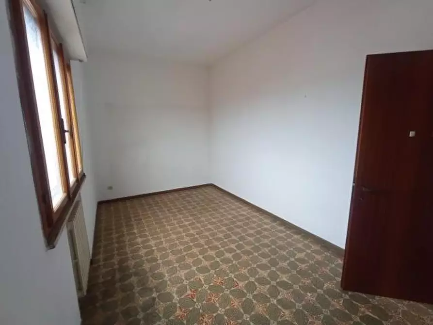 Immagine 16 di Appartamento in vendita  a Altopascio