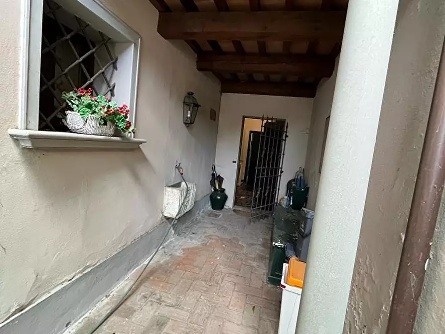 Immagine 5 di Appartamento in vendita  a Pontedera