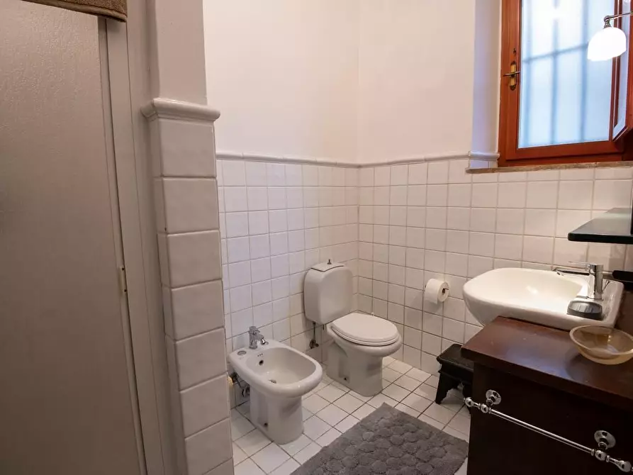 Immagine 36 di Appartamento in vendita  a Pontedera