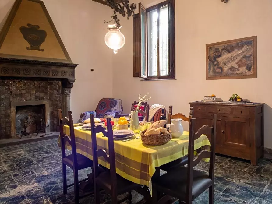 Immagine 10 di Appartamento in vendita  a Pontedera