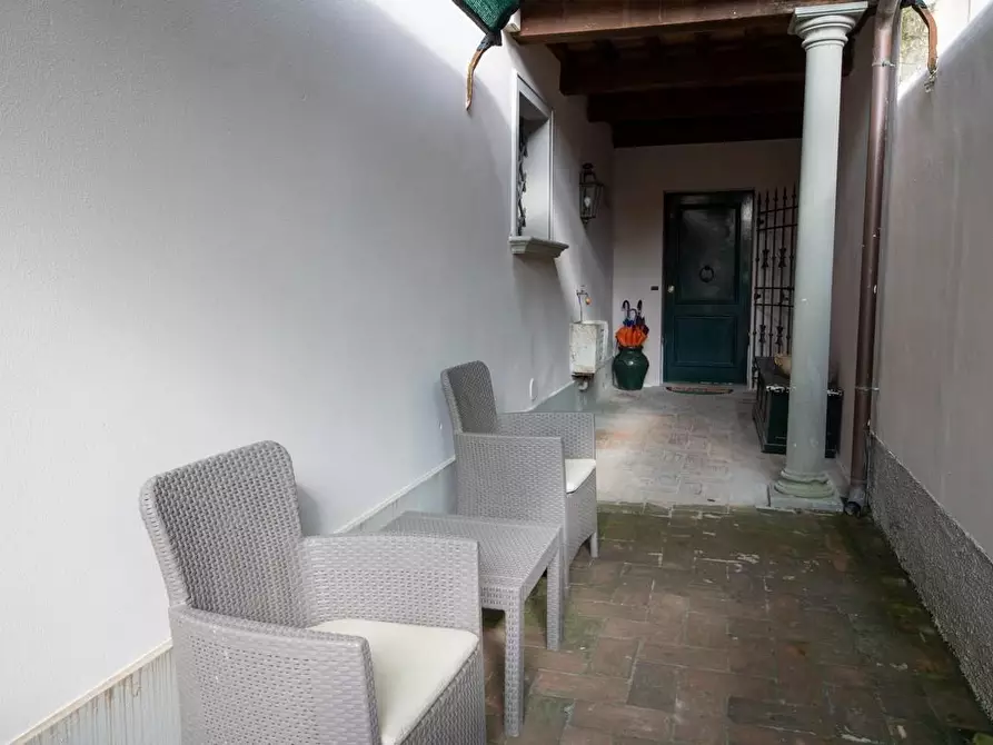 Immagine 40 di Appartamento in vendita  a Pontedera