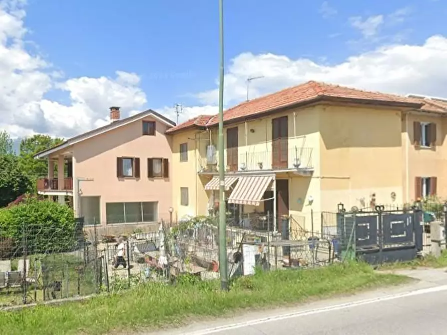 Immagine 1 di Casa semindipendente in vendita  a Pinerolo