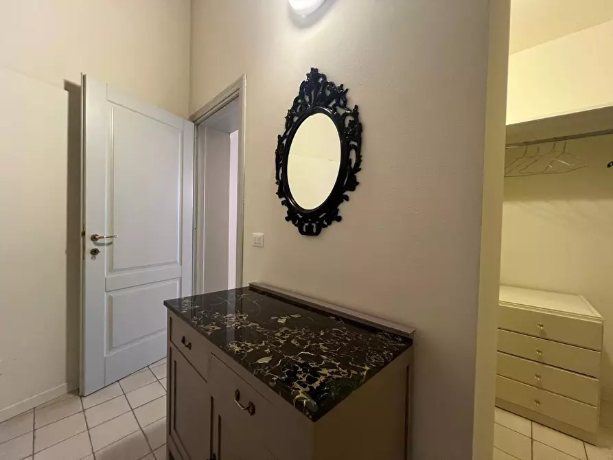 Immagine 19 di Appartamento in affitto  a Empoli