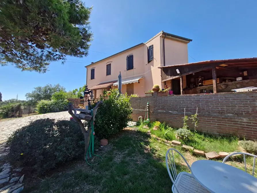 casa indipendente in vendita a Piombino