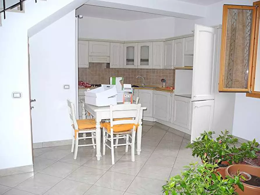 Immagine 3 di Casa trifamiliare in vendita  a Cerreto Guidi