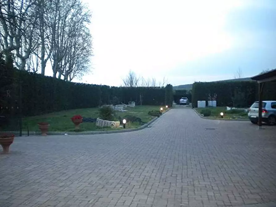 Immagine 2 di Villetta a schiera in vendita  a Cerreto Guidi