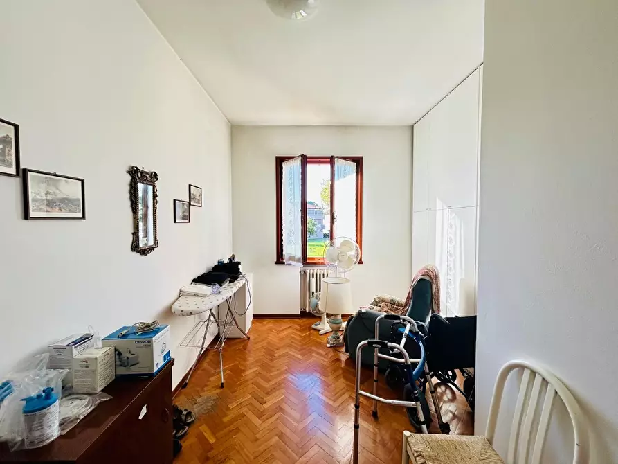 Immagine 21 di Villa in vendita  a Empoli