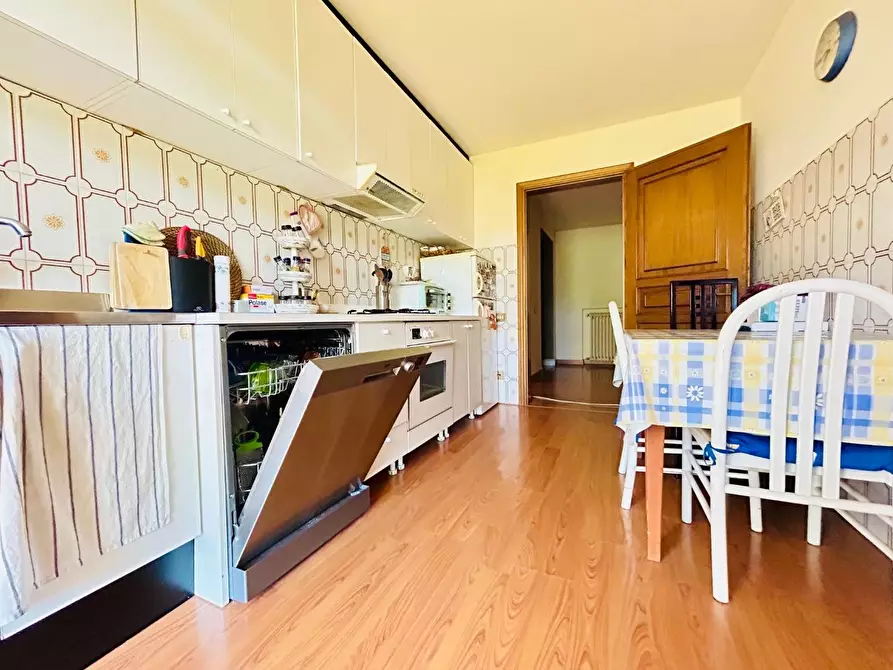 Immagine 50 di Villa in vendita  a Empoli