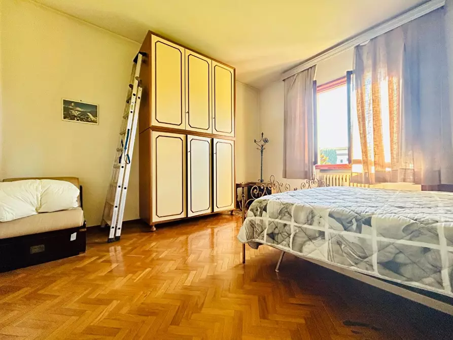 Immagine 22 di Villa in vendita  a Empoli