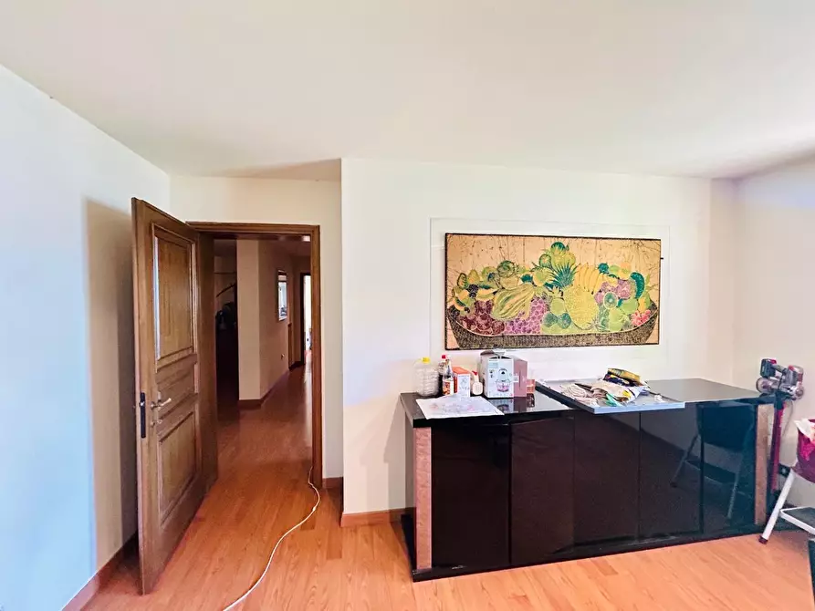 Immagine 48 di Villa in vendita  a Empoli