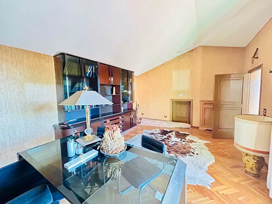 Immagine 36 di Villa in vendita  a Empoli