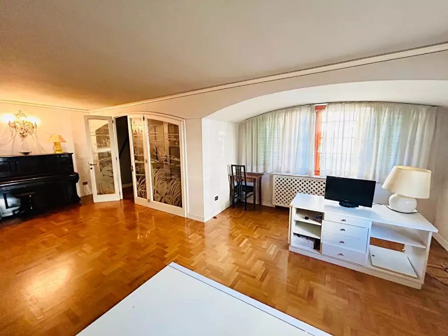 Immagine 44 di Villa in vendita  a Empoli